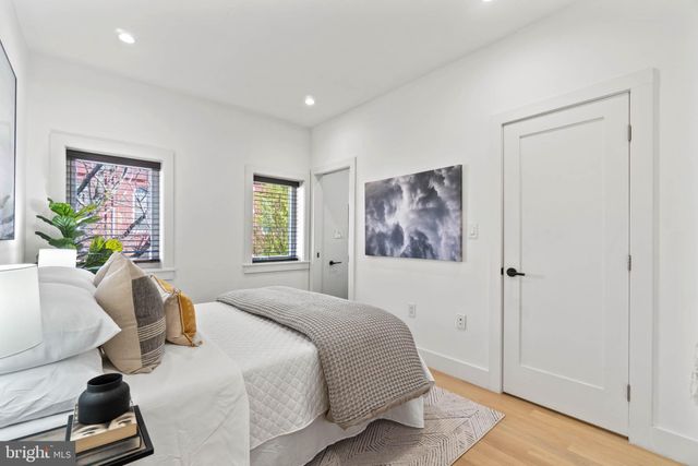 $1,100,000 | 1024 I Street Northeast, Washington, DC 20002