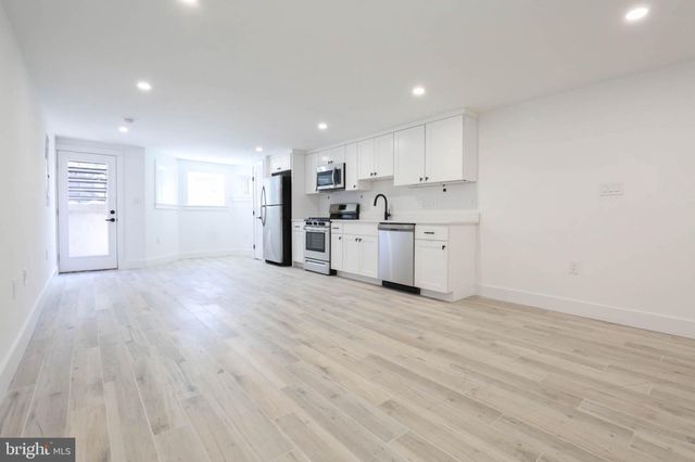 $1,100,000 | 1024 I Street Northeast, Washington, DC 20002