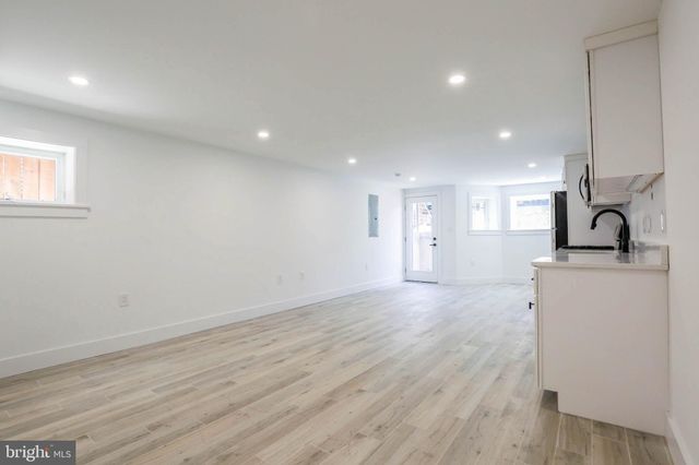 $1,100,000 | 1024 I Street Northeast, Washington, DC 20002