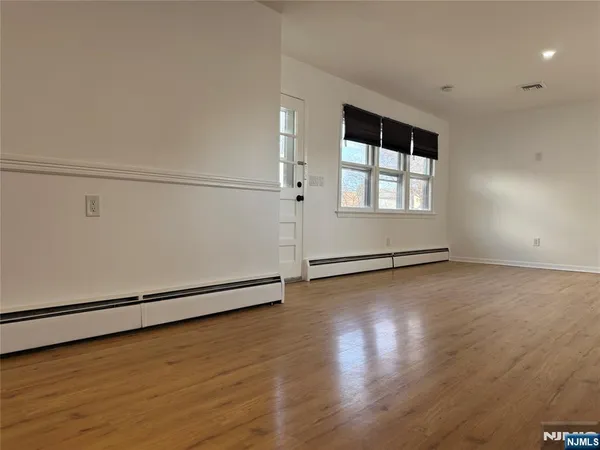 $3,000 | 440 Boulevard, Garfield, NJ 07026