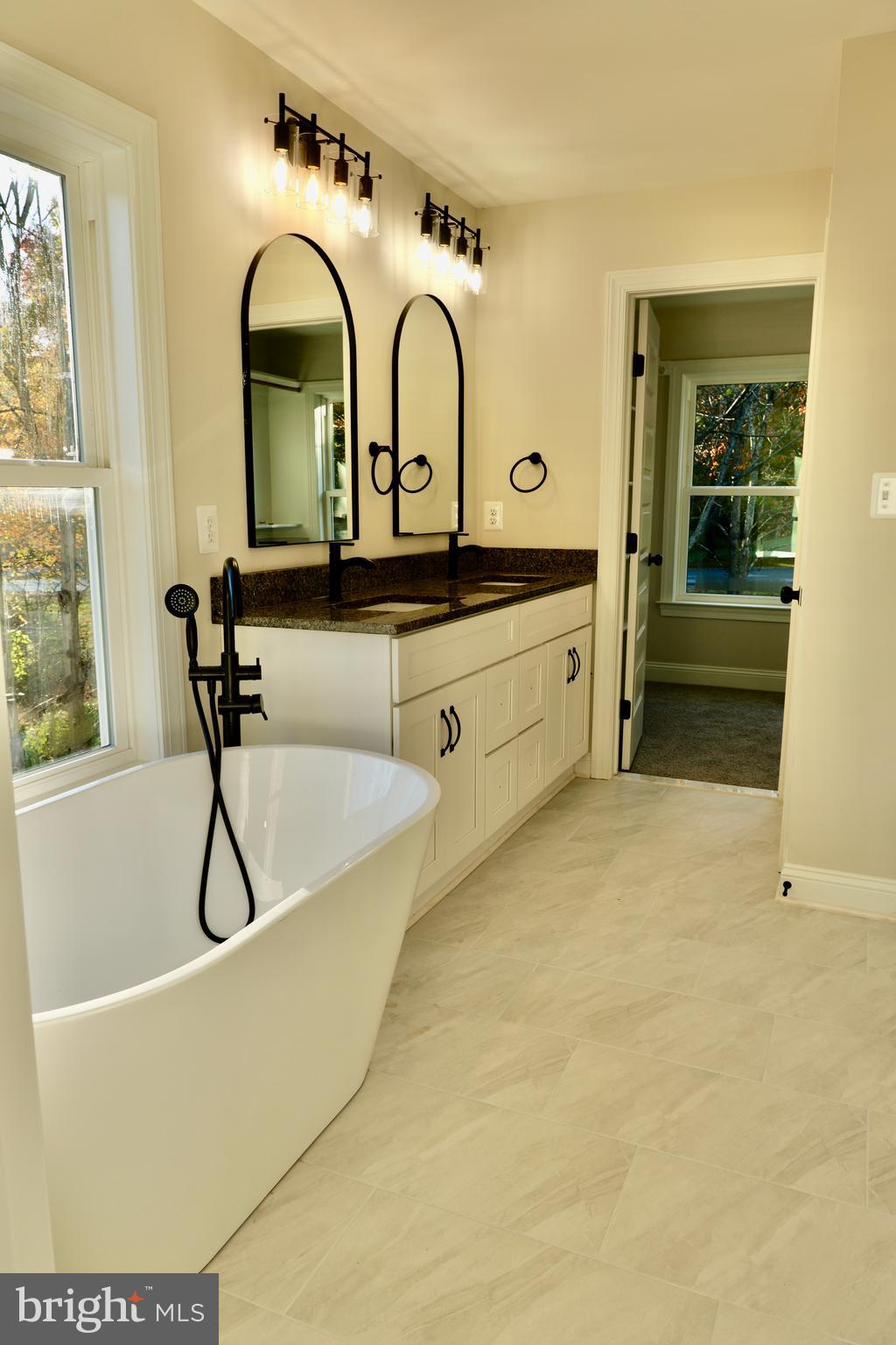 8028 Pinnacle Ridge Drive Manassas, VA 20112 - Photo 38 of 74