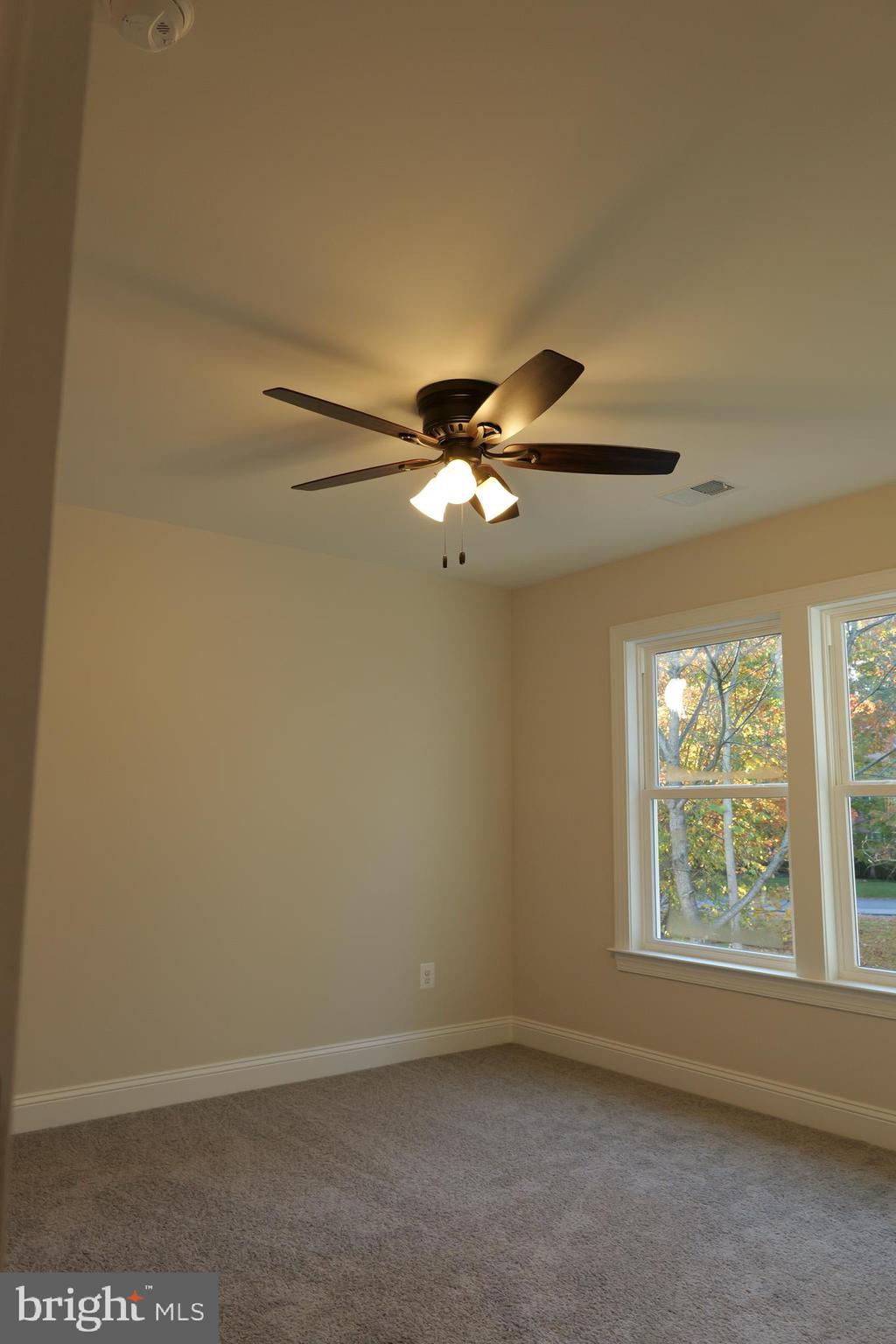 8028 Pinnacle Ridge Drive Manassas, VA 20112 - Photo 45 of 74