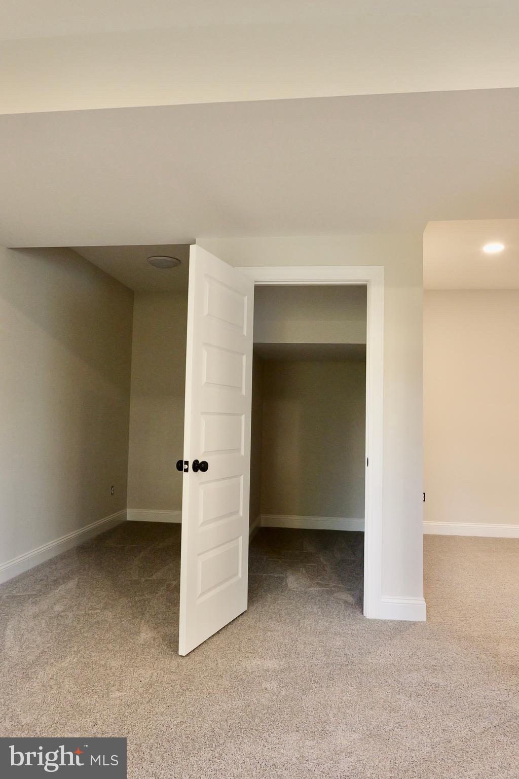 8028 Pinnacle Ridge Drive Manassas, VA 20112 - Photo 65 of 74