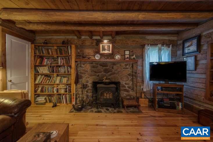 2437 Funny Farm Road Reva, VA 22735 - Photo 15 of 50