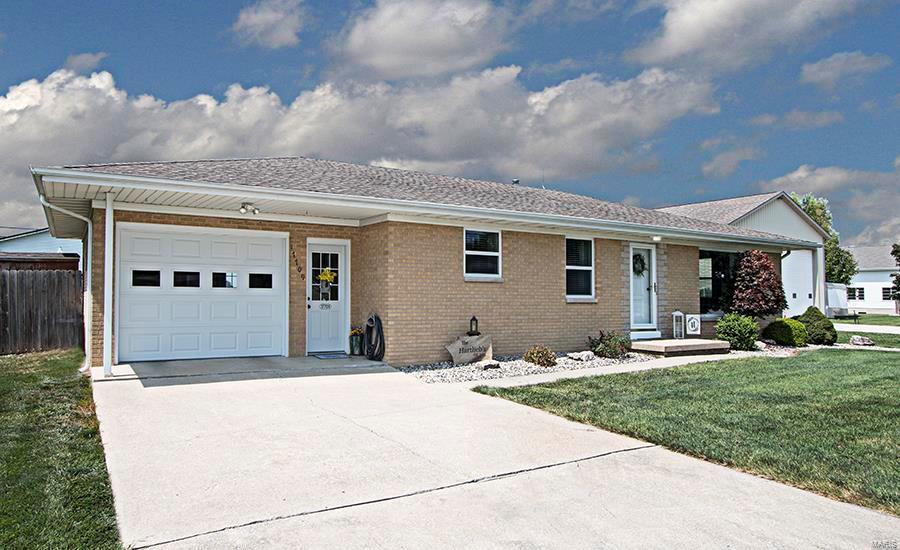 17709 St Rose Road St. Rose, IL 62230 - Photo 3 of 44