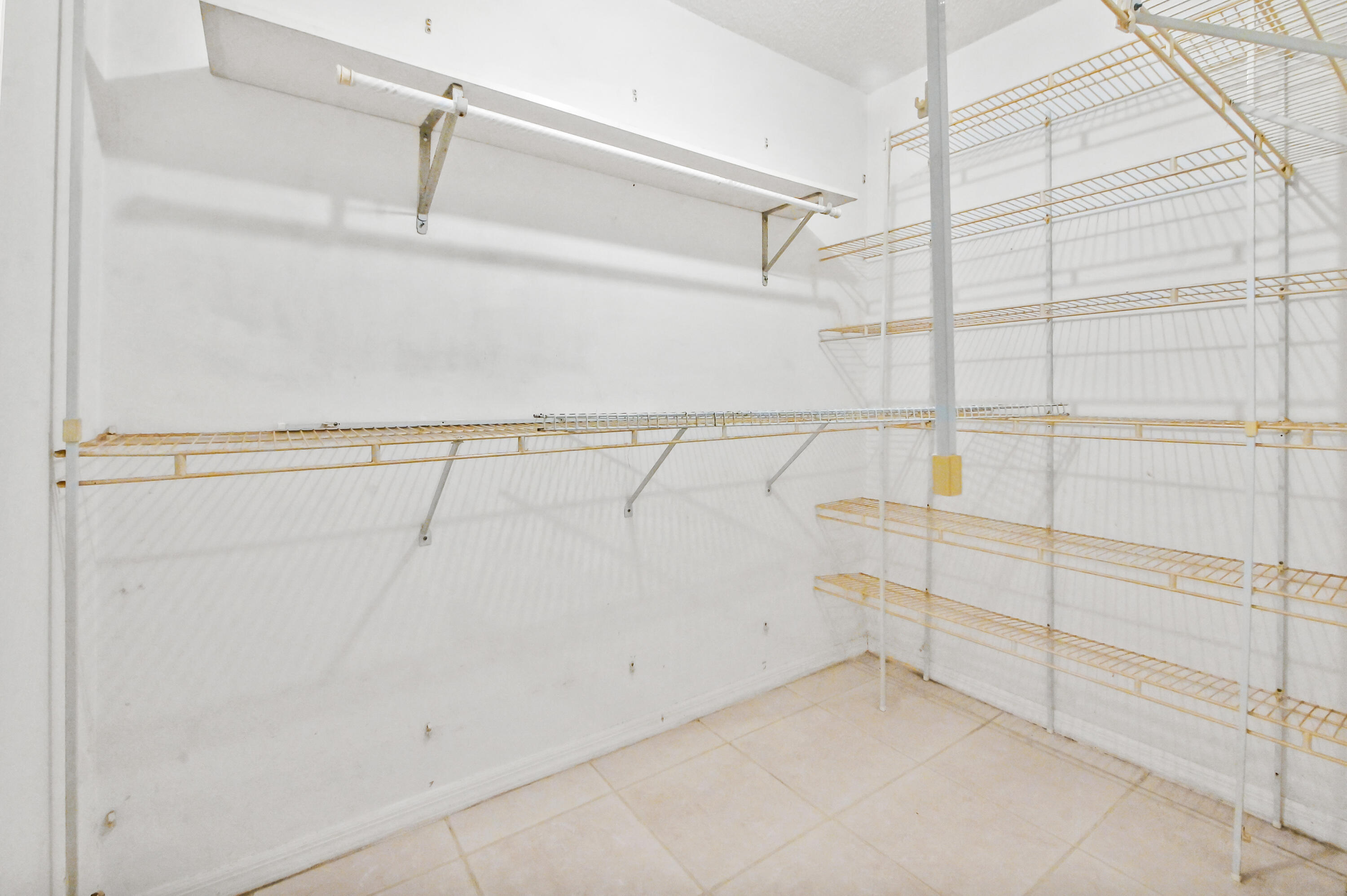 329 Knob Hill Boulevard Boca Raton, FL 33431 - Photo 26 of 35 Walk-in Closet