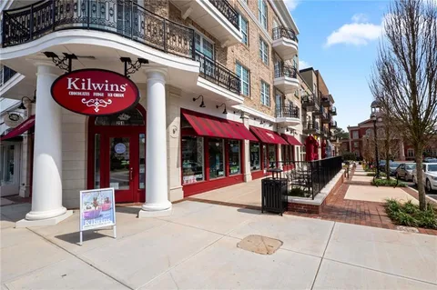 $995,000 | 140 N Bluff, Alpharetta, GA 30004