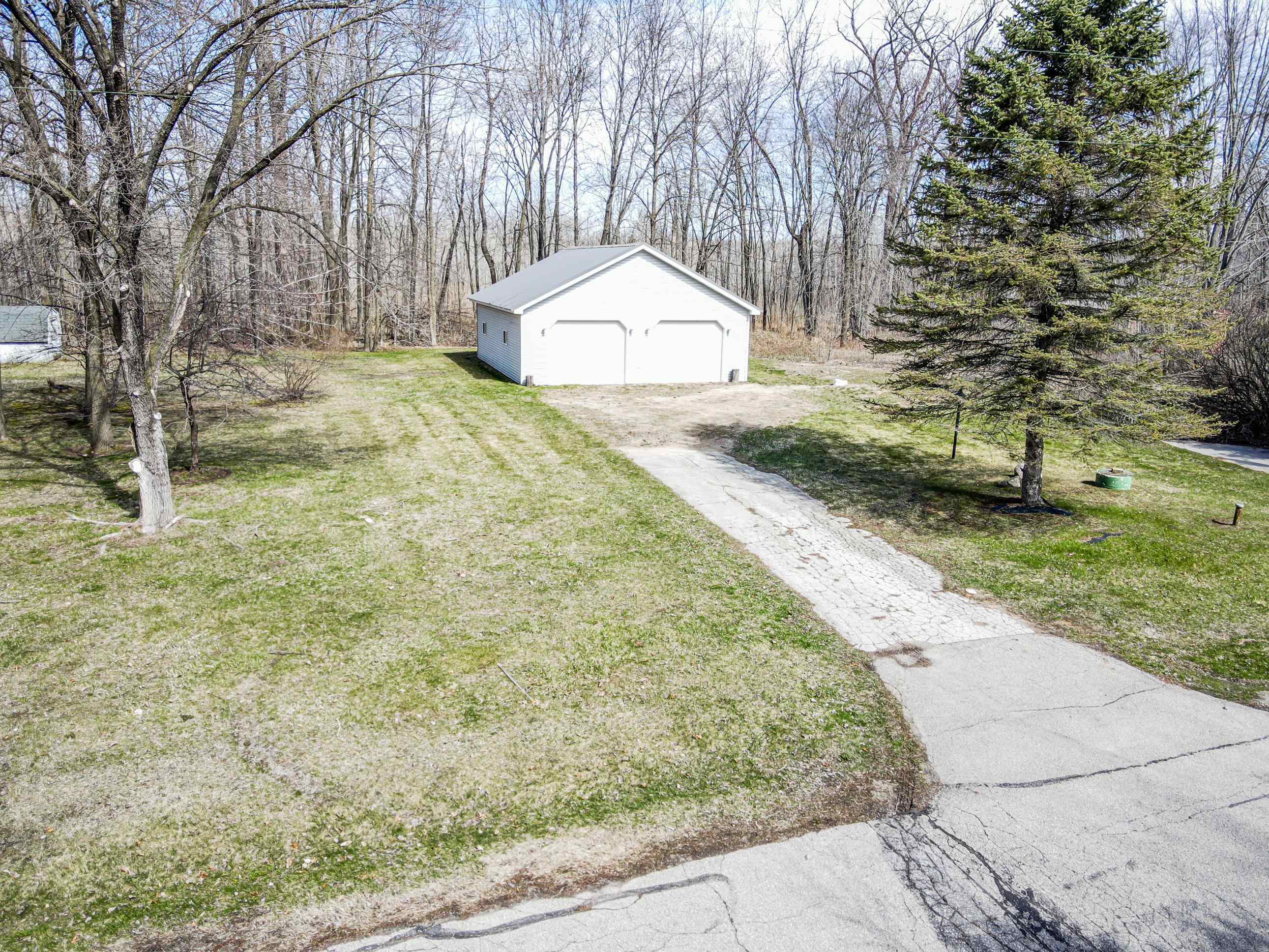 1887 Cottage Road Little Suamico, WI 54141 - Photo 13 of 34