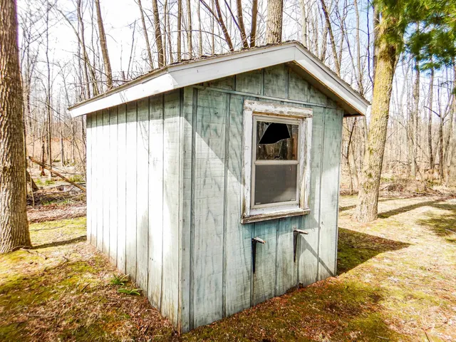 $289,000 | 1887 Cottage Road, Little Suamico, WI 54141