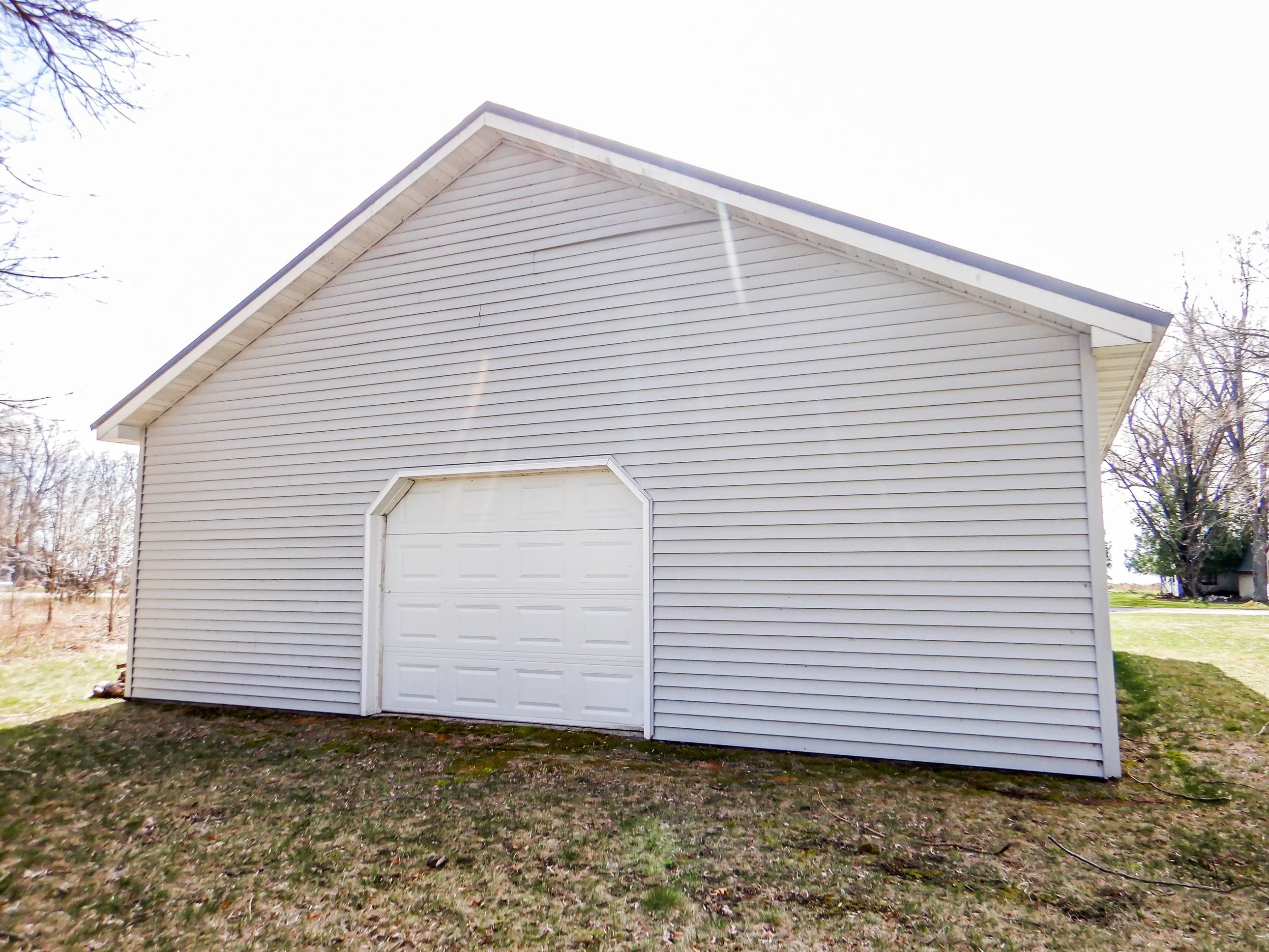1887 Cottage Road Little Suamico, WI 54141 - Photo 25 of 34