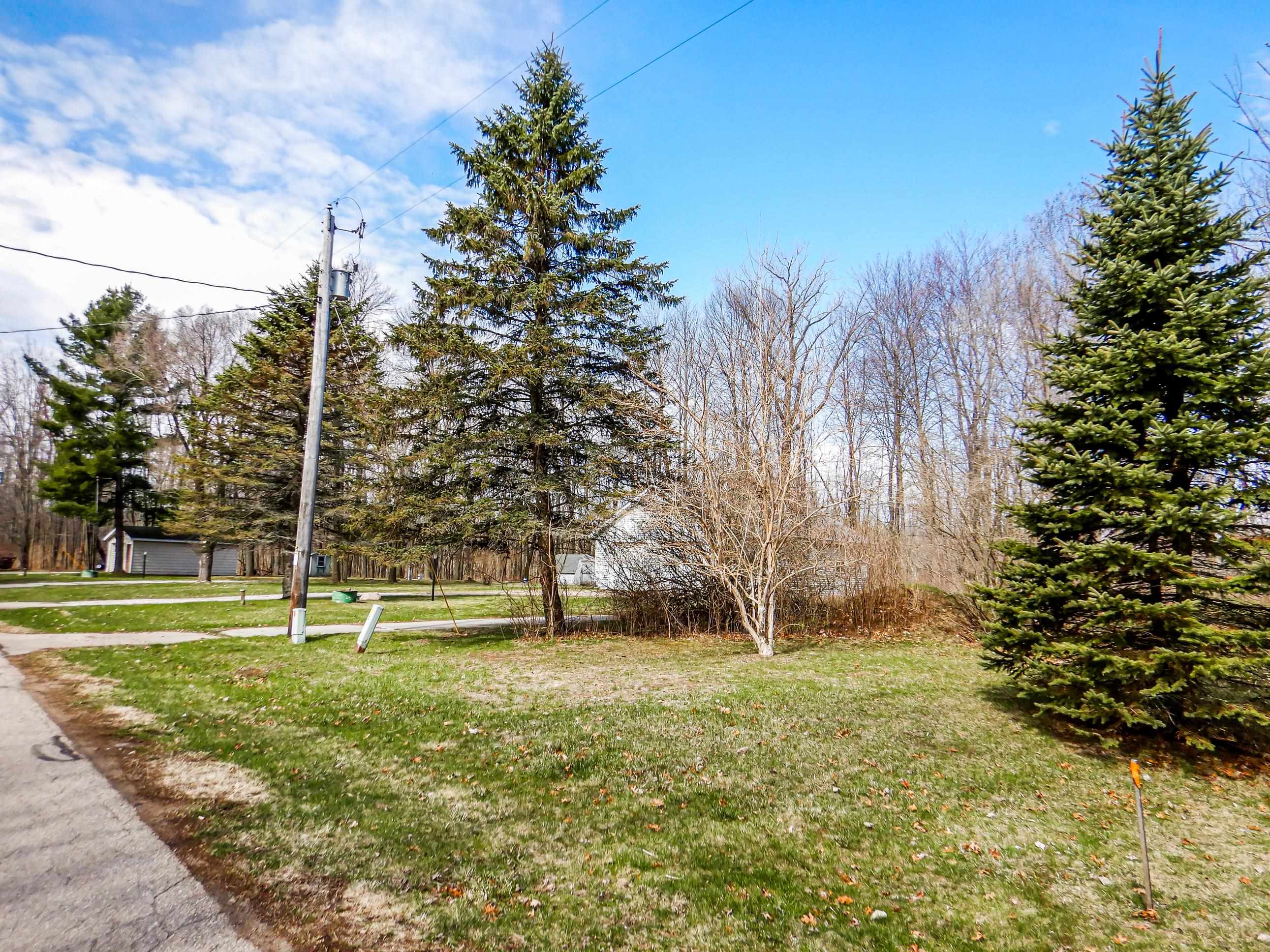 1887 Cottage Road Little Suamico, WI 54141 - Photo 31 of 34