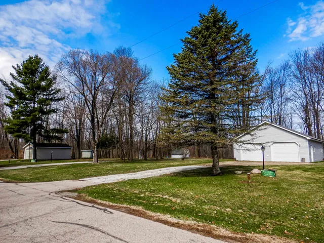 $289,000 | 1887 Cottage Road, Little Suamico, WI 54141
