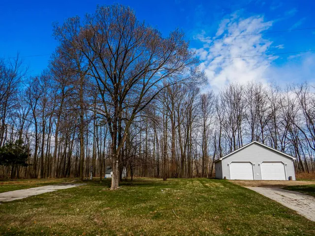 $289,000 | 1887 Cottage Road, Little Suamico, WI 54141