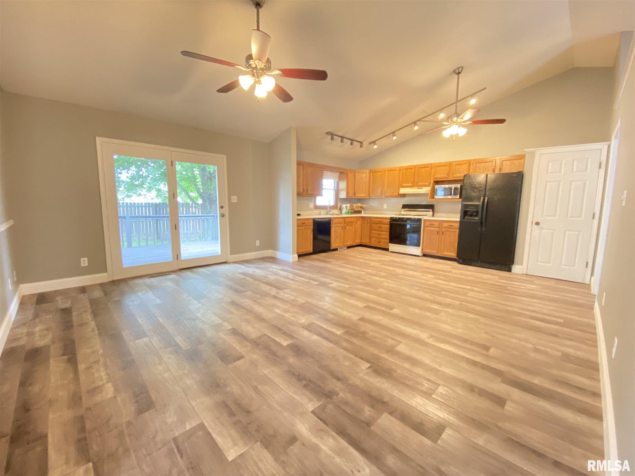3104 Angelo Street Springfield, IL 62707 - Photo 4 of 17 Gallery Image 4