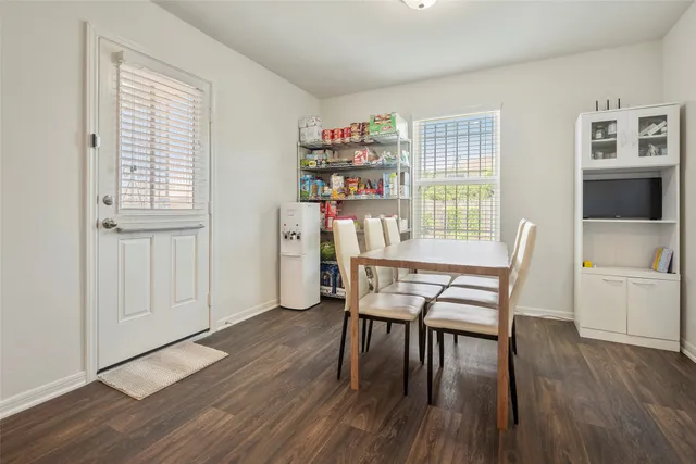 $2,000 | 12730 Pelican Bay Drive, Houston, TX 77038