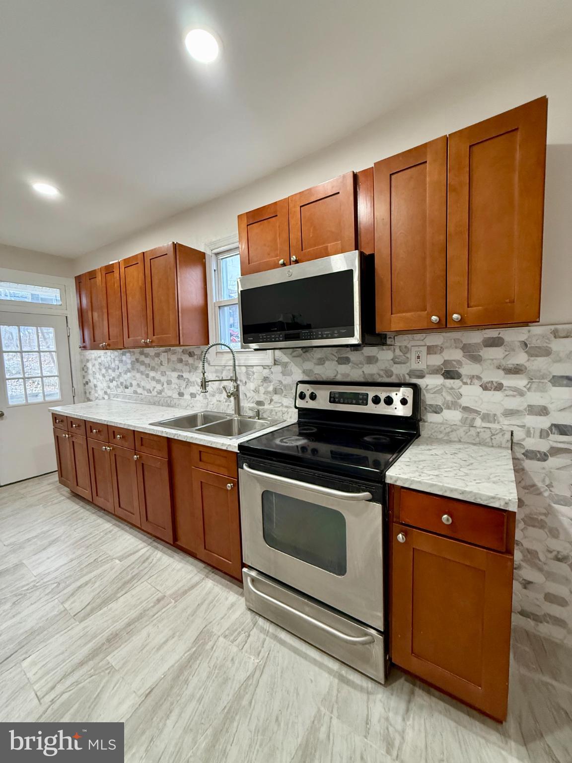 918 Walnut Street Ashland, PA 17921 - Photo 5 of 15