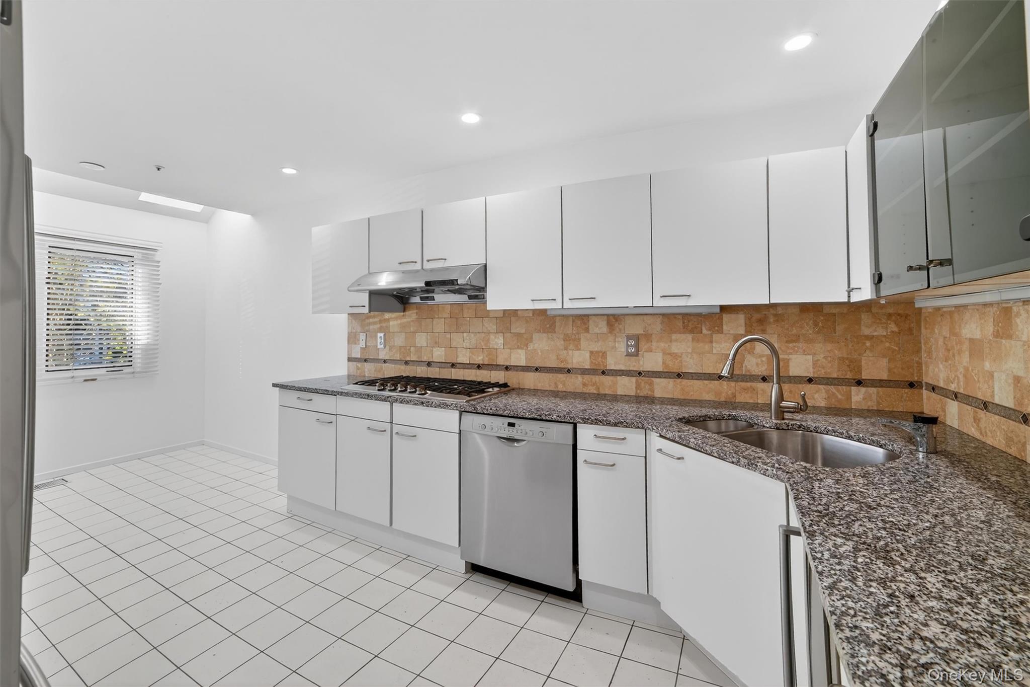 57 Boulder Ridge Road, Unit 57 Scarsdale, NY 10583 - Photo 5 of 45