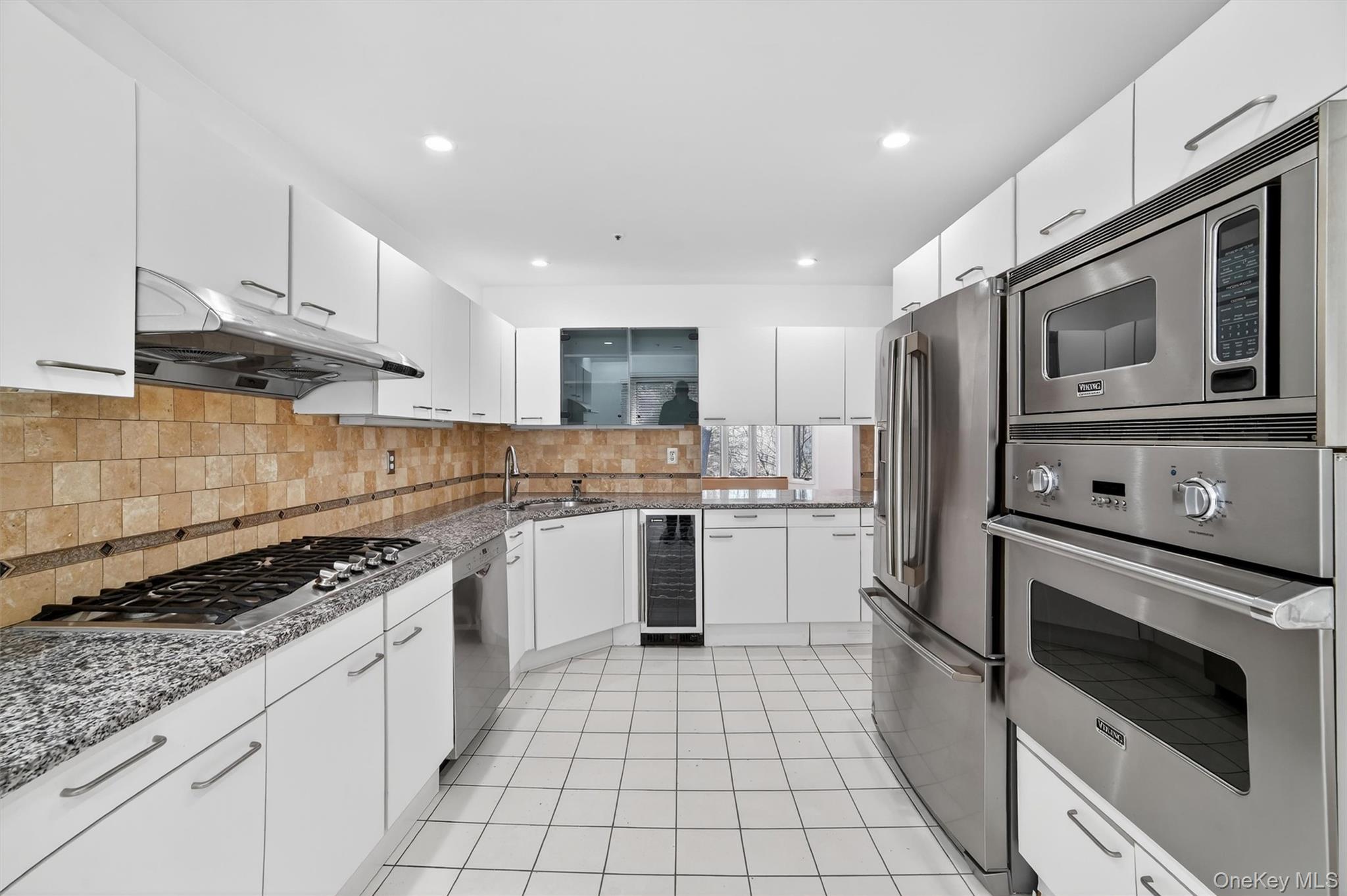 57 Boulder Ridge Road, Unit 57 Scarsdale, NY 10583 - Photo 6 of 45