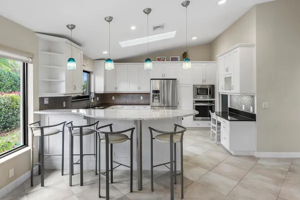 $795,000 | 4194 Southwest Gleneagle Circle, Palm City, FL 34990