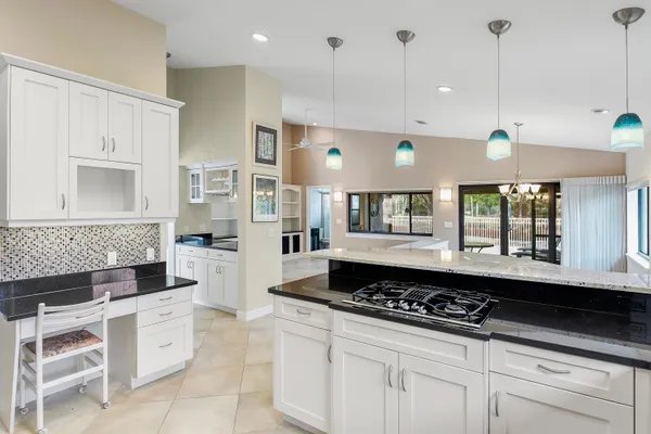 $795,000 | 4194 Southwest Gleneagle Circle, Palm City, FL 34990