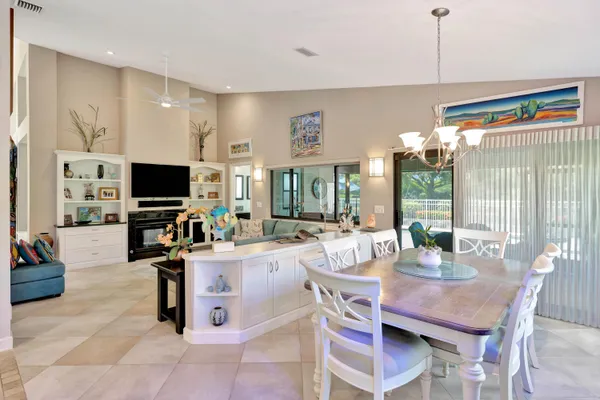 $795,000 | 4194 Southwest Gleneagle Circle, Palm City, FL 34990