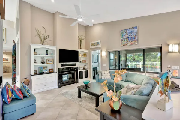 $795,000 | 4194 Southwest Gleneagle Circle, Palm City, FL 34990