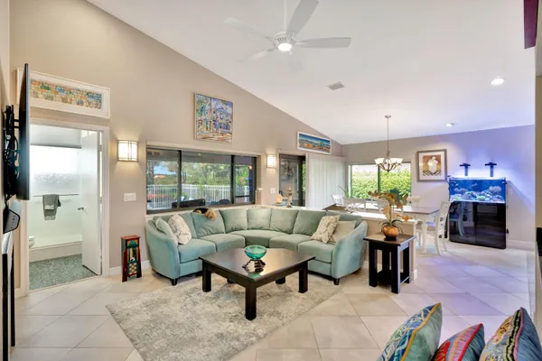 $795,000 | 4194 Southwest Gleneagle Circle, Palm City, FL 34990