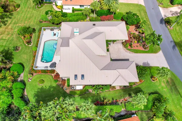 $795,000 | 4194 Southwest Gleneagle Circle, Palm City, FL 34990