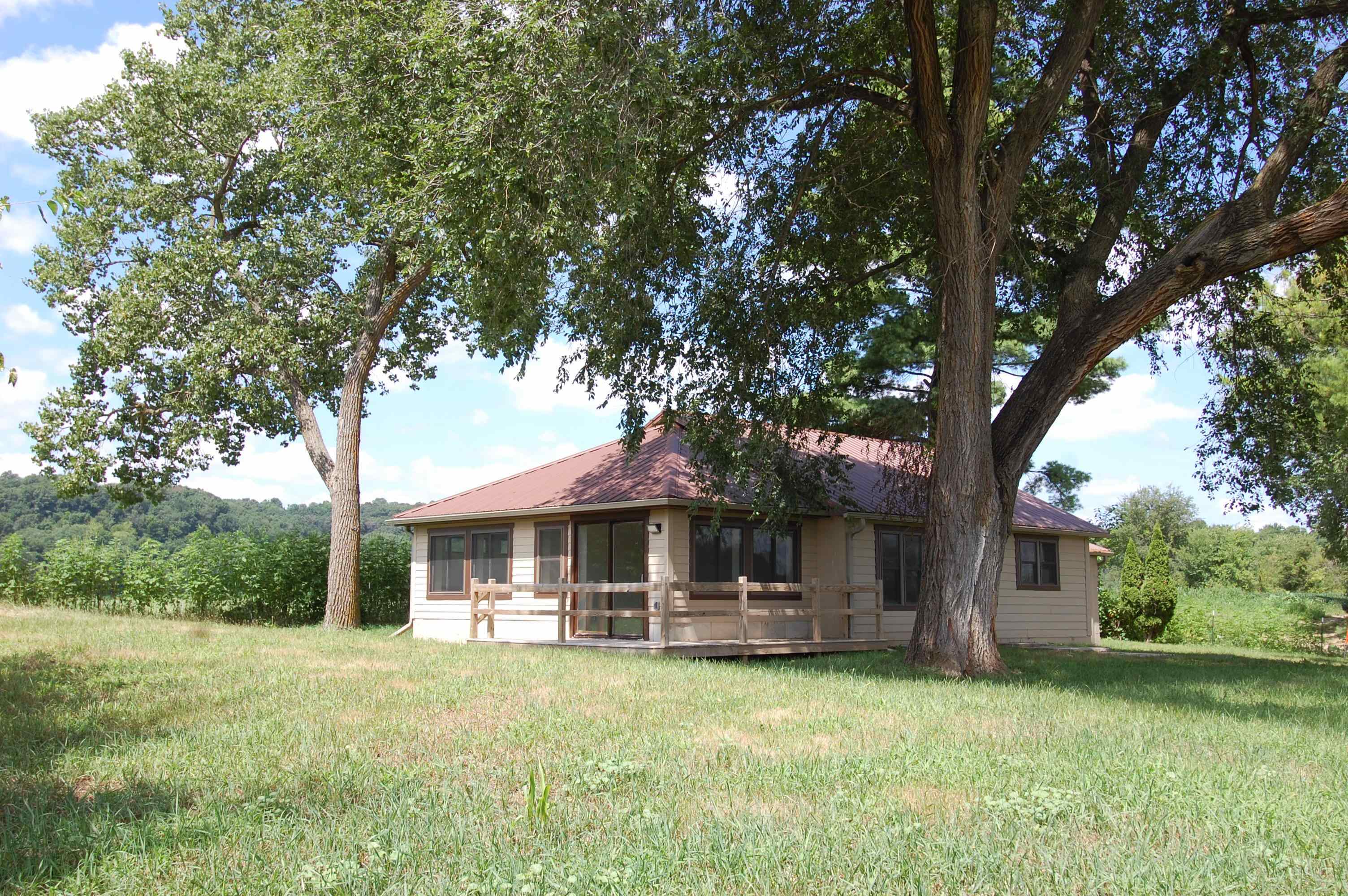 6396 Highway 130 Avoca, WI 53506 - Photo 4 of 25 Gallery Image 4
