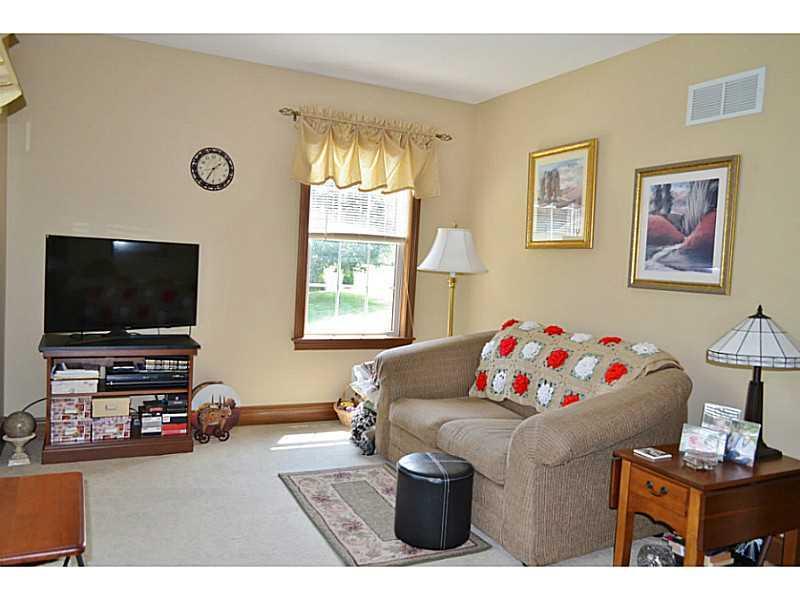 1960 Shrine Road Springfield, OH 45502 - Photo 8 of 25