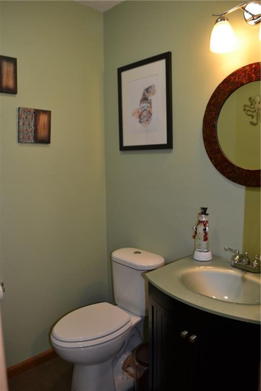 9252 Highland Road Pittsburgh, PA 15237 - Photo 8 of 17 Updated main floor powder room.
