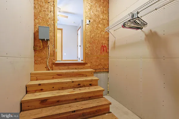 $340,500 | 2021 Frostburg Road, Frostburg, MD 21532