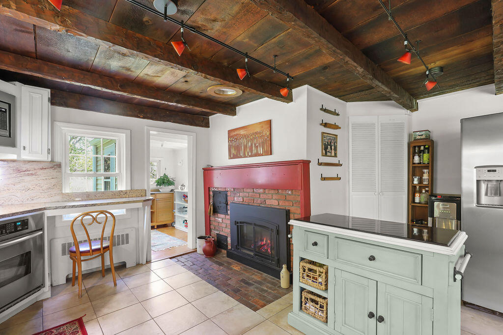 78 Cotuit Road Sandwich, MA 02563 - Photo 10 of 68 IMG_9629