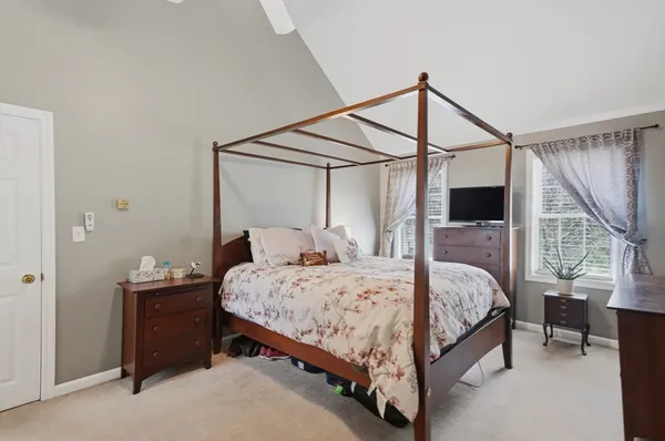$599,900 | 87 South Riverview Street, Haverhill, MA 01835