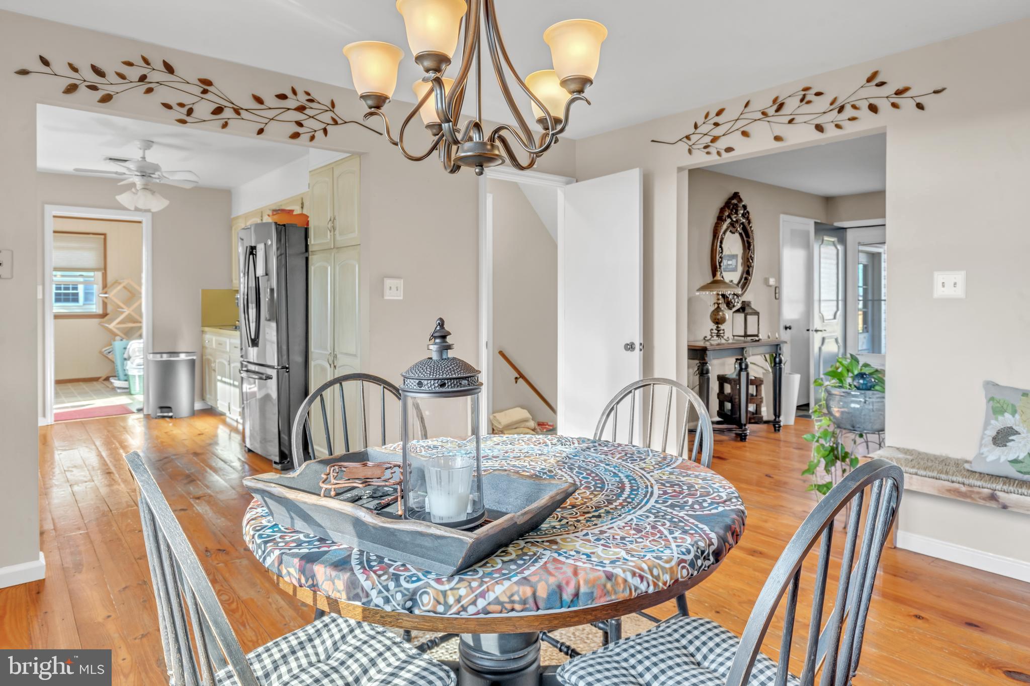 90 Upper Valley Road Christiana, PA 17509 - Photo 11 of 36 a view of a dining room with furniture