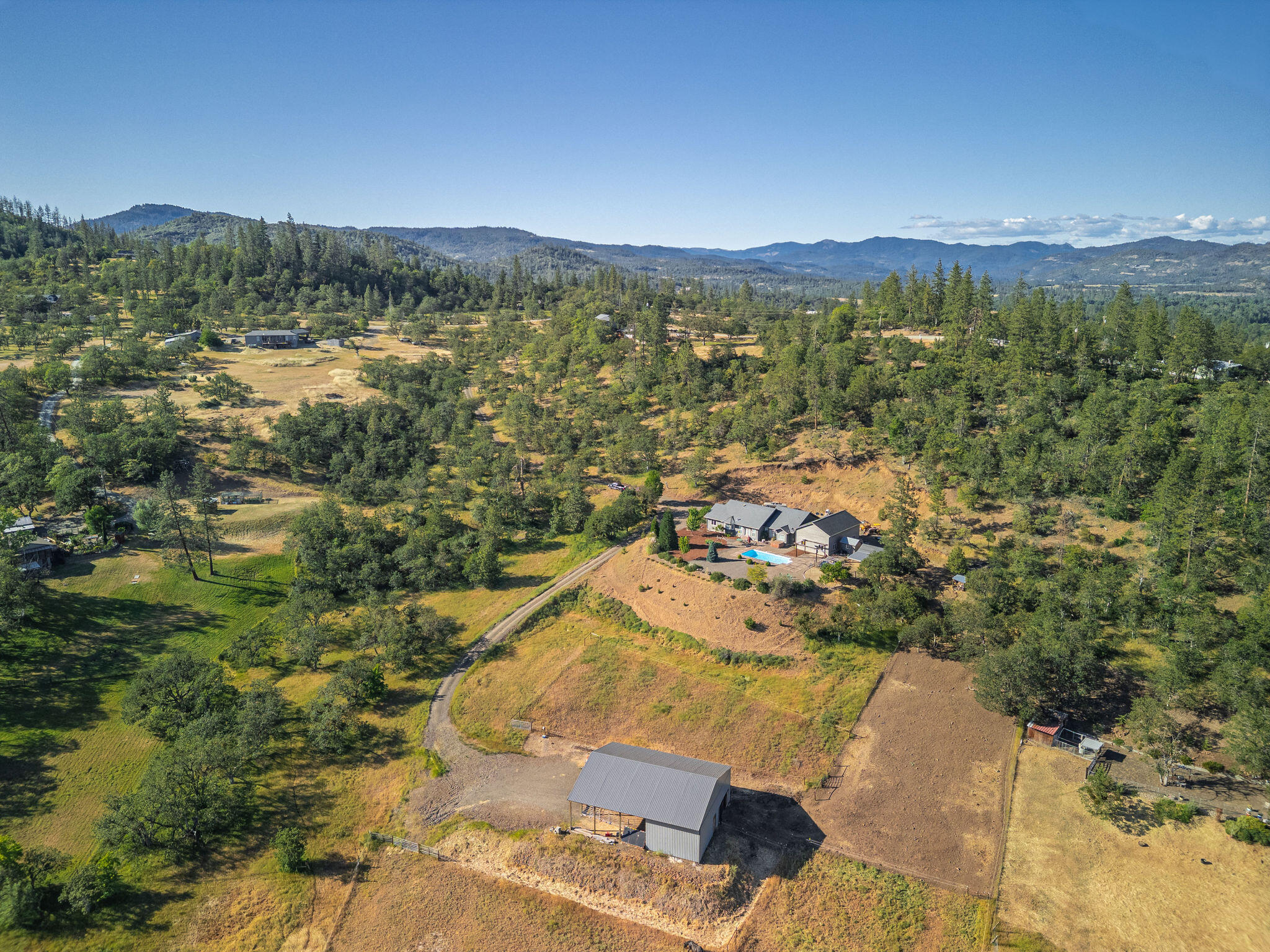 158 Rockingham Circle Eagle Point, OR 97524 - Photo 51 of 58 HD-50