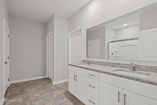 $342,900 | 2197 Hyacinth Lane, Hernando, MS 38632