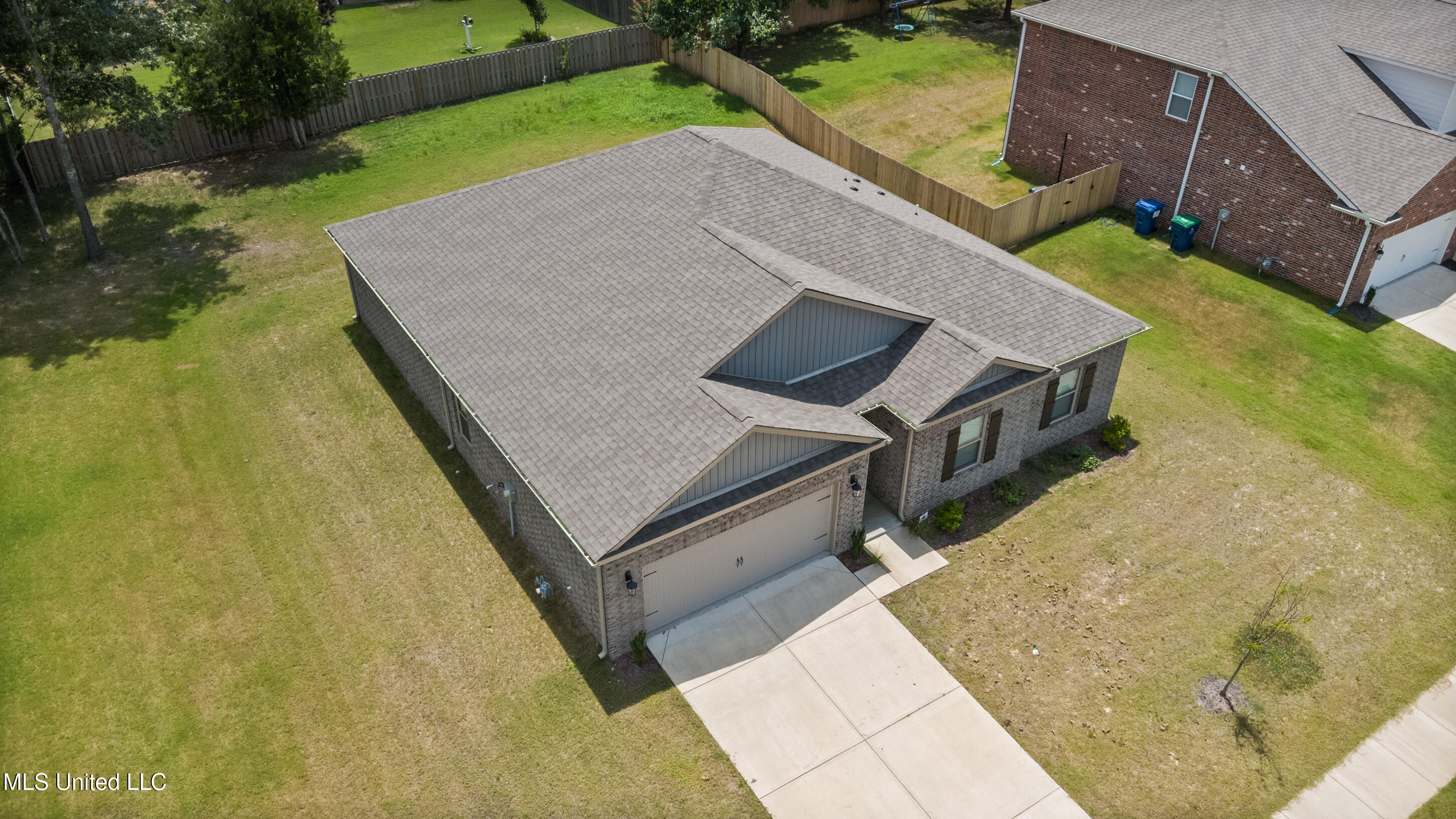 2197 Hyacinth Lane Hernando, MS 38632 - Photo 25 of 27 dji_0036