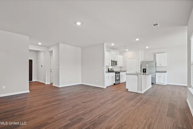 $342,900 | 2197 Hyacinth Lane, Hernando, MS 38632