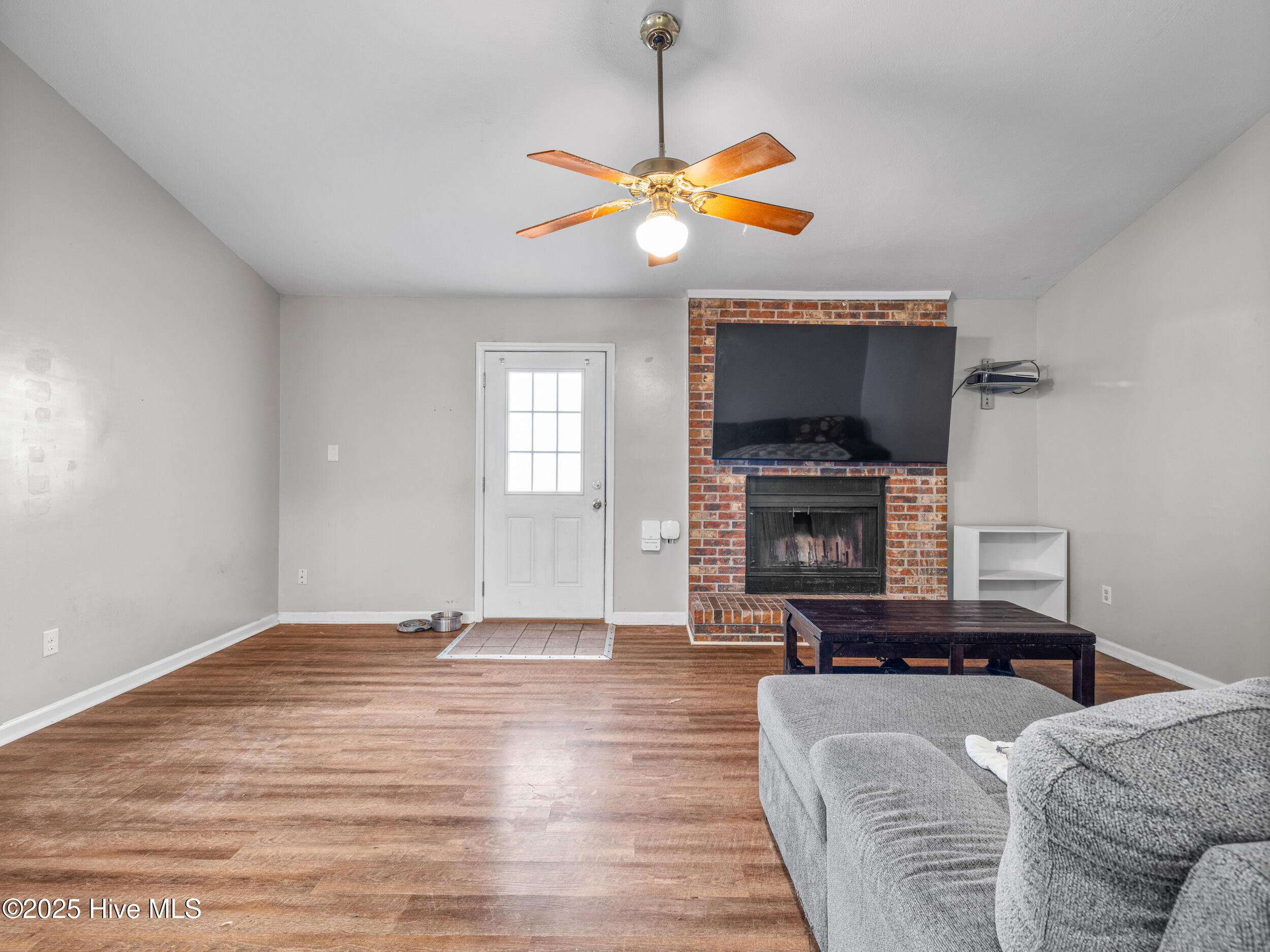 1940 Heather Loop Road Midway Park, NC 28544 - Photo 5 of 43 025a1198