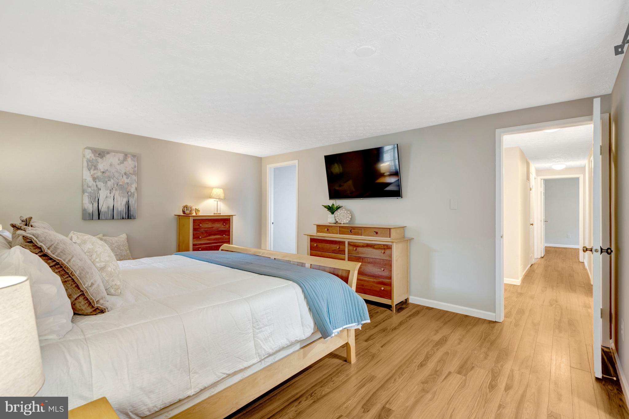 7809 Roundabout Way Springfield, VA 22153 - Photo 37 of 83