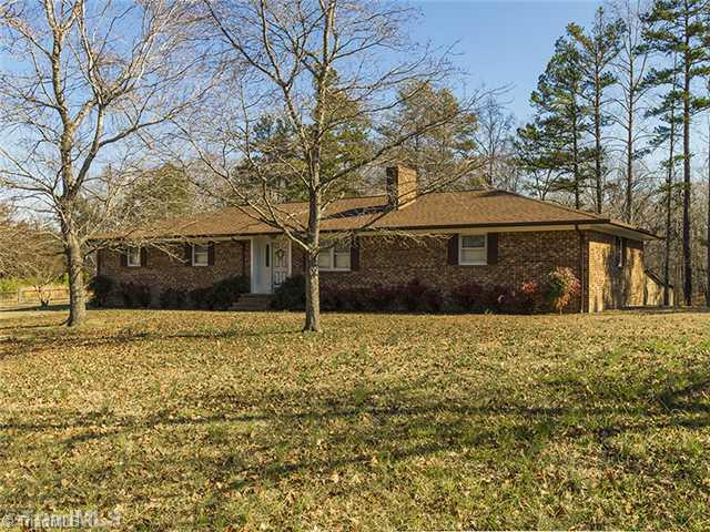 6206 Fairview Church Road Trinity, NC 27370 - Photo 1 of 16 Exterior Front.