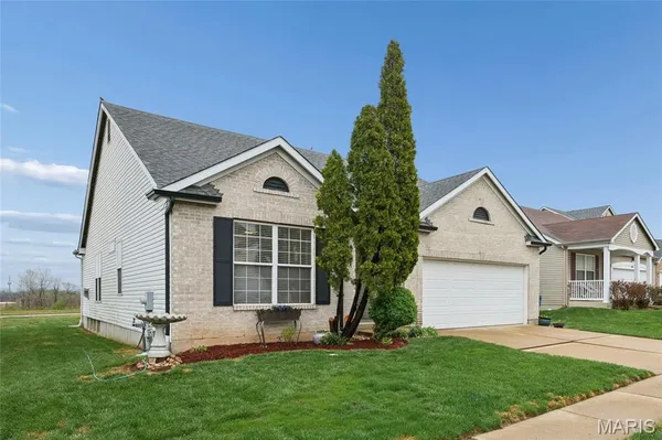$240,000 | 9435 Wilson Bridge Drive, St. Louis, MO 63136