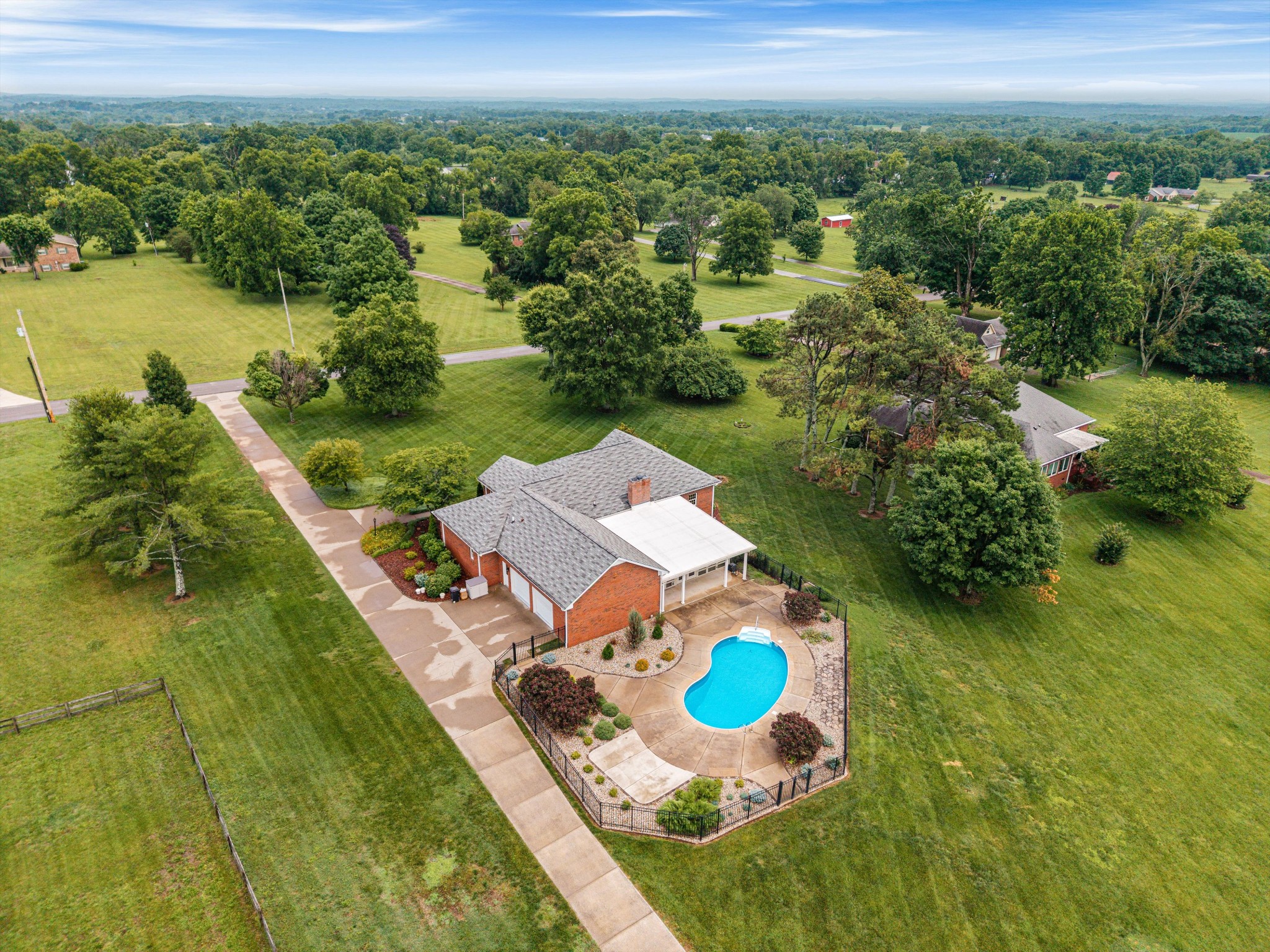 1046 Robertson Road Gallatin, TN 37066 - Photo 58 of 68 Gallery Image 58