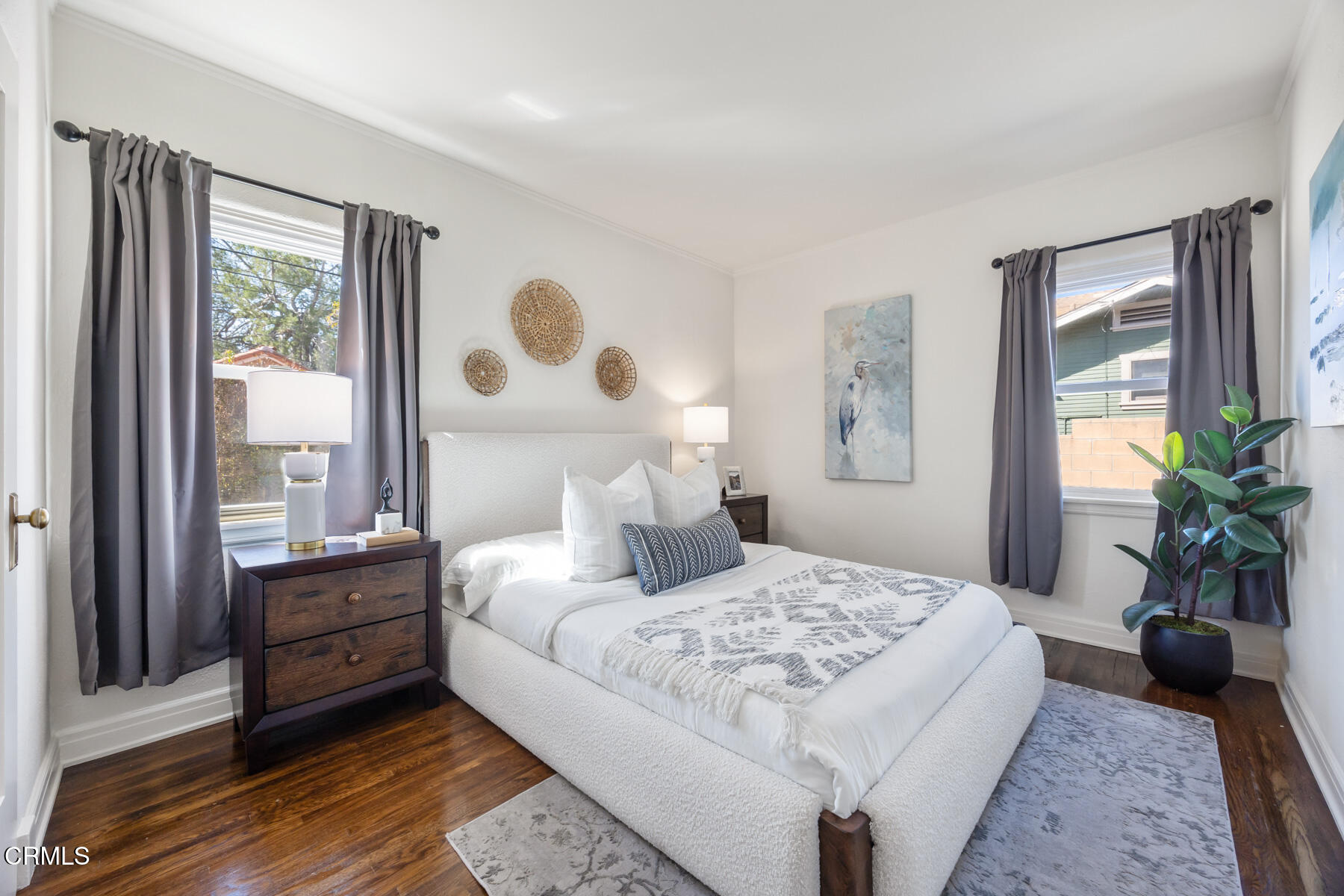 2070 Beverly Drive Pasadena, CA 91104 - Photo 15 of 25 MLS-41