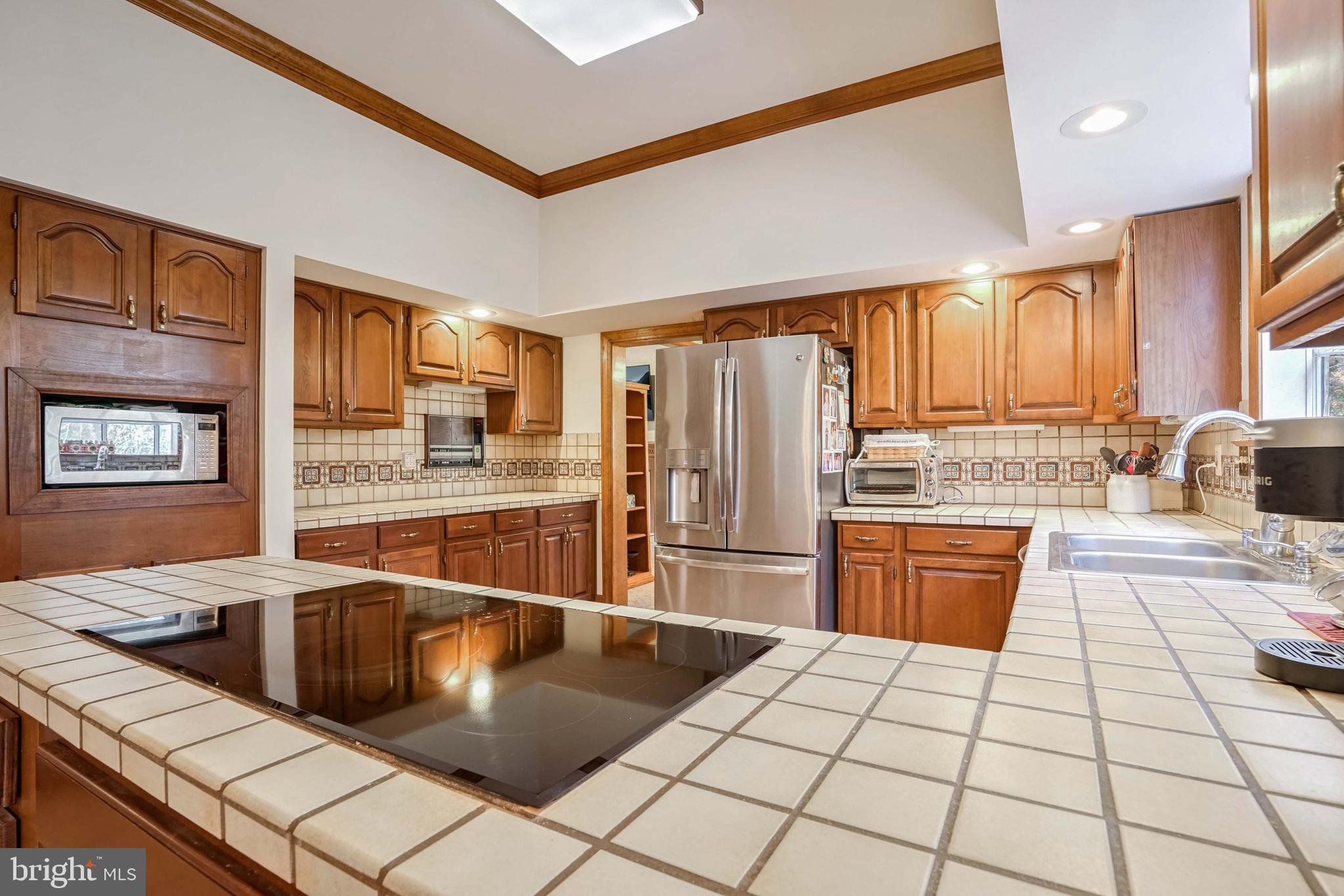 12388 Henderson Road Clifton, VA 20124 - Photo 12 of 47 Kitchen