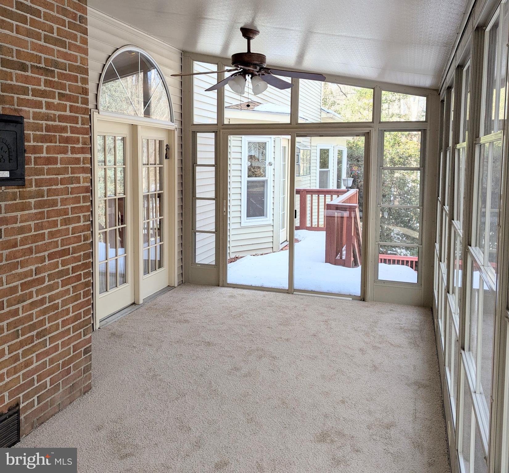 12388 Henderson Road Clifton, VA 20124 - Photo 17 of 47 Gallery Image 17