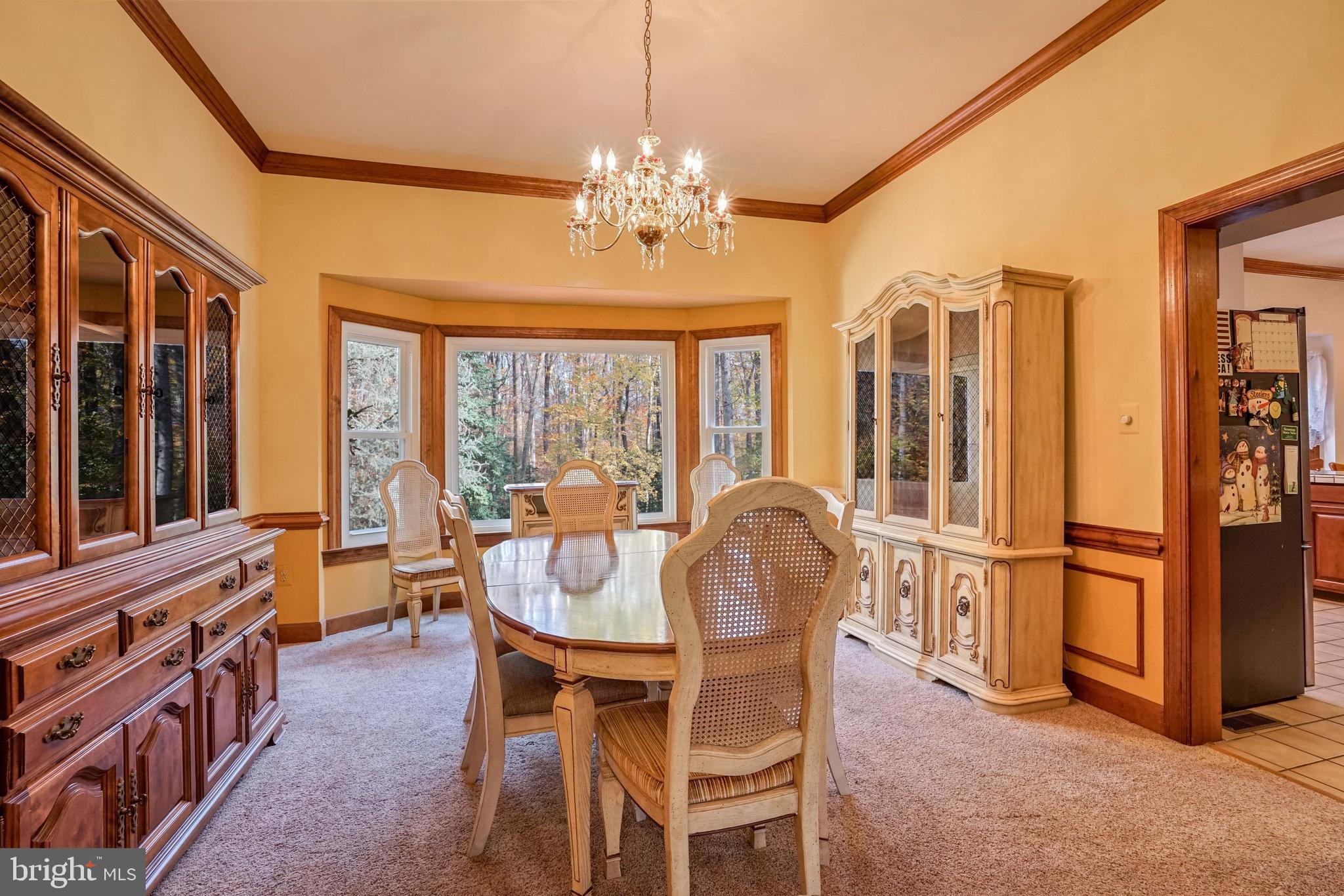 12388 Henderson Road Clifton, VA 20124 - Photo 22 of 47 Dining Room with Bay Window