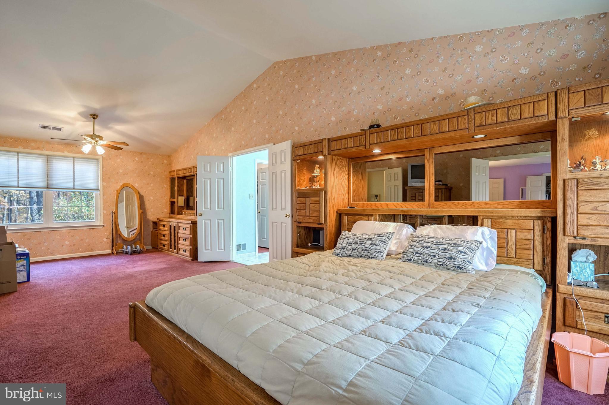 12388 Henderson Road Clifton, VA 20124 - Photo 26 of 47 Master Bedroom