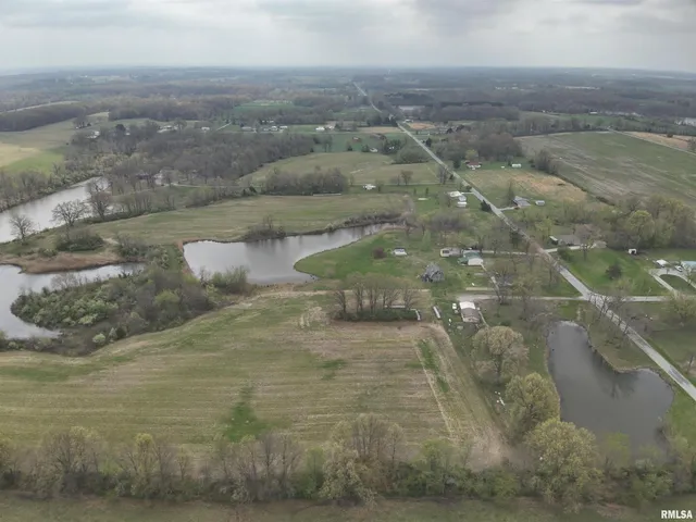 $1,080,000 | 14854 Sesser Lake Road, Sesser, IL 62884